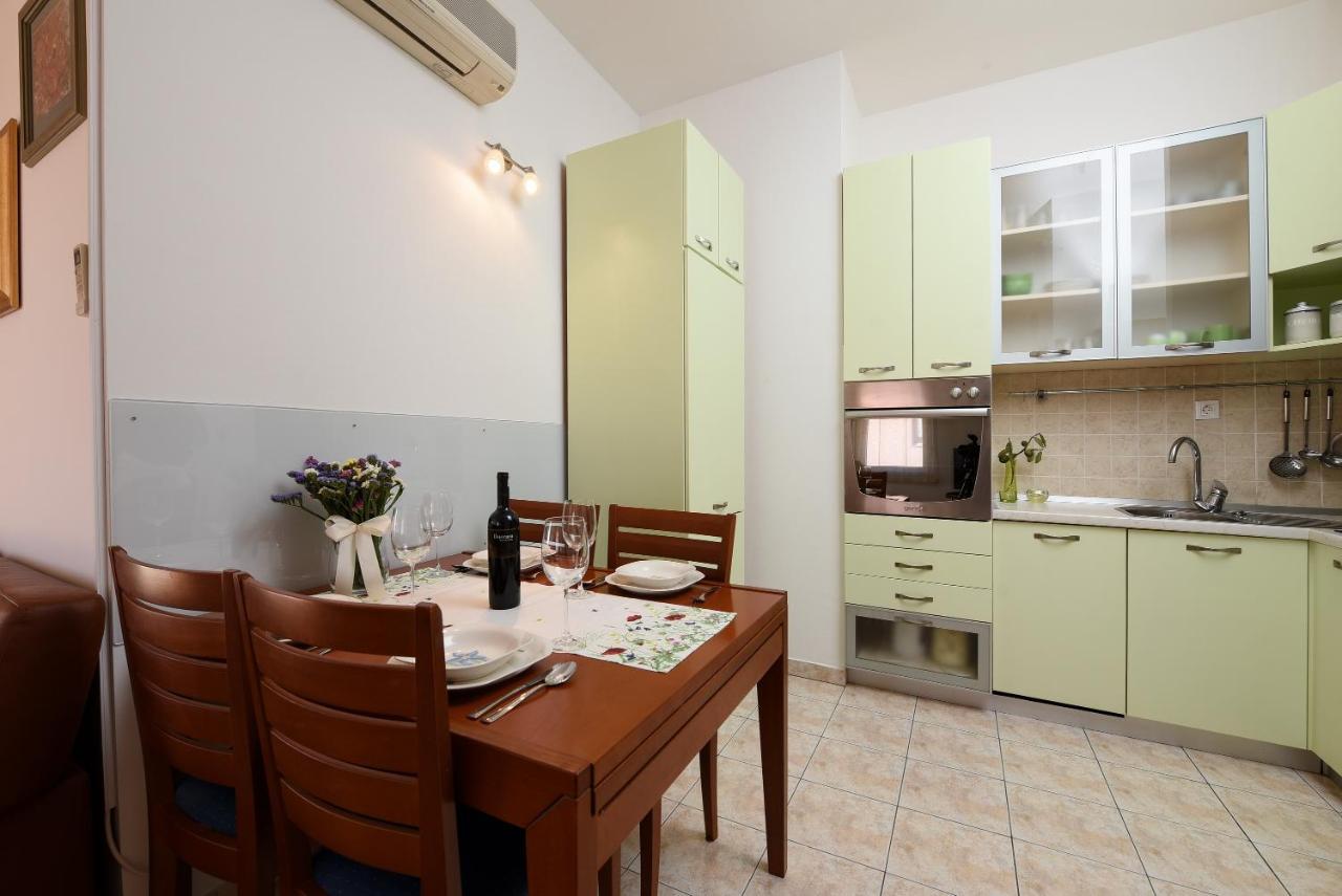 Lola Maria 2 Apartment Zadar Ngoại thất bức ảnh